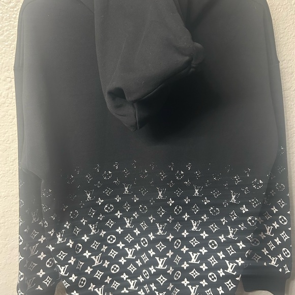 BRAND NEW NEVER WORN